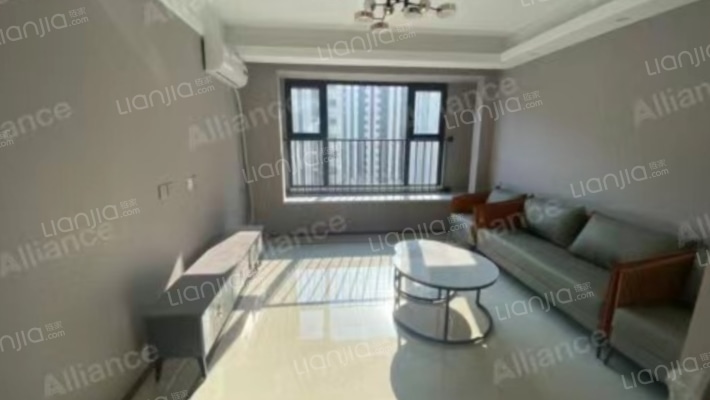 华远精装三居   南北通透   全明格局   有本-客厅