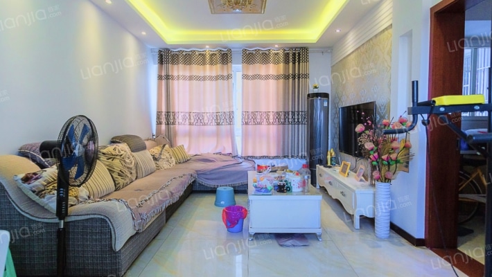 香堤雅郡二手房实景图