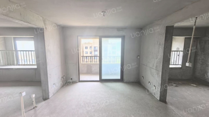 金色华庭二手房实景图