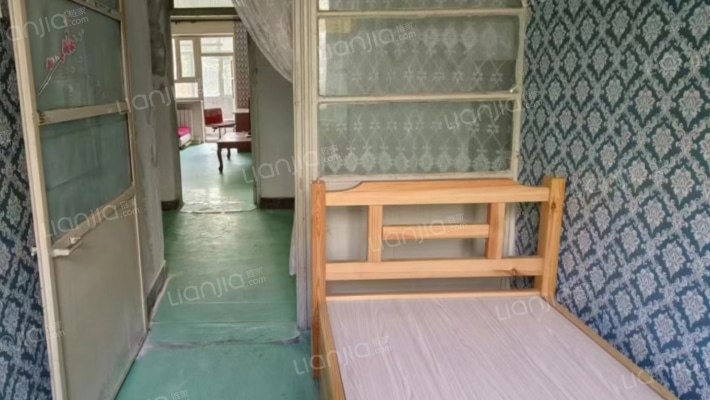 新疆日报社住宅小区 2室2厅 南 北-卧室B