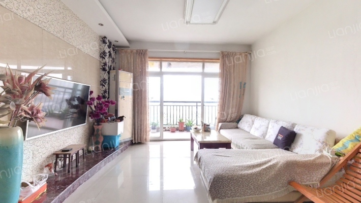 雅仕居一期二手房实景图