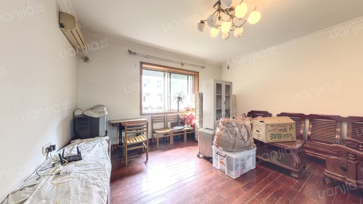 渝州路83号二手房实景图