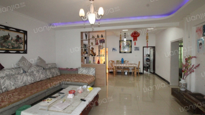 芳香巷19号二手房实景图