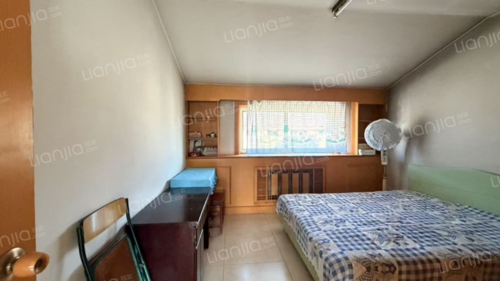 物探社区  宝石花物业  集中供暖-卧室C