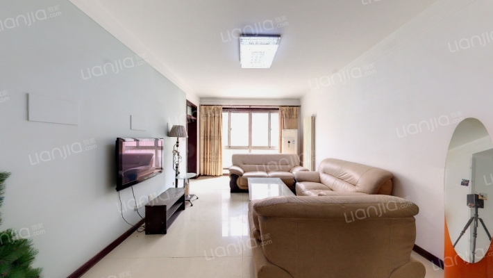 亚星世纪嘉园东区二手房实景图