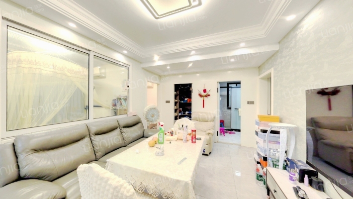 春麓苑小区1-8单元二手房实景图