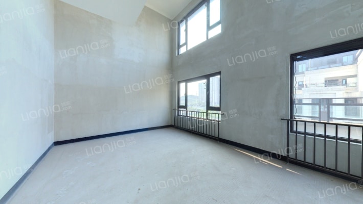 荣盛观云郡公园里组团二手房实景图