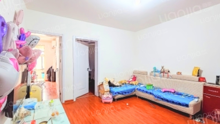 西贺花园二期二手房实景图