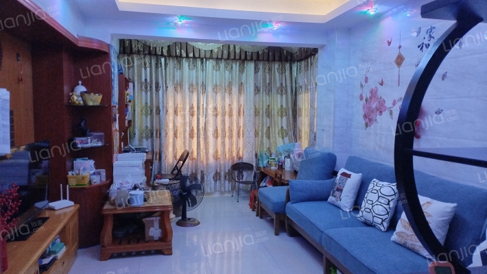 東岳花園二手房实景图