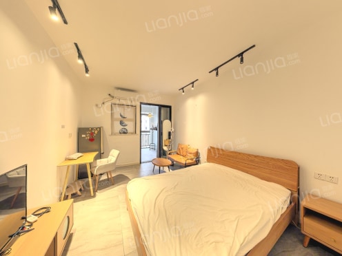 整租·金科时代中心 1室1厅 东南/南