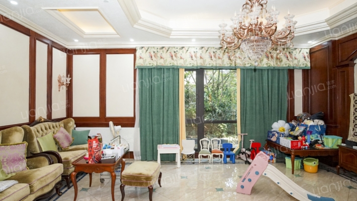 鲁能领秀城3街区二手房实景图