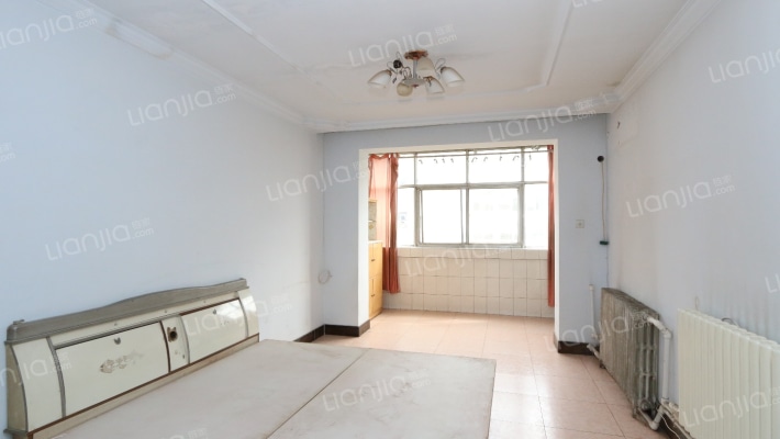 炸子市街24号院二手房实景图