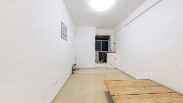 城建综合楼二手房实景图