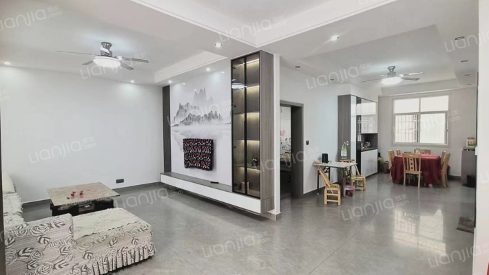 龙池桥村剪子街二手房实景图