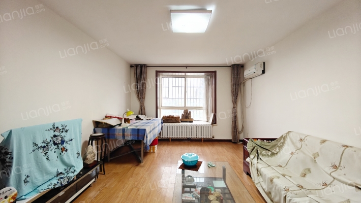 超越三期二手房实景图