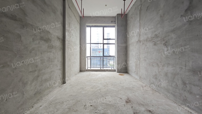 奥飞文创中心二手房实景图