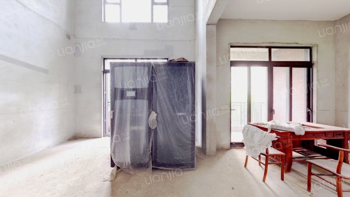 金地香山湖南宫墅二手房实景图