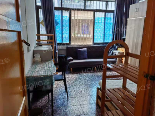 整租·石坝街77号物价局宿舍 1室1厅 东南