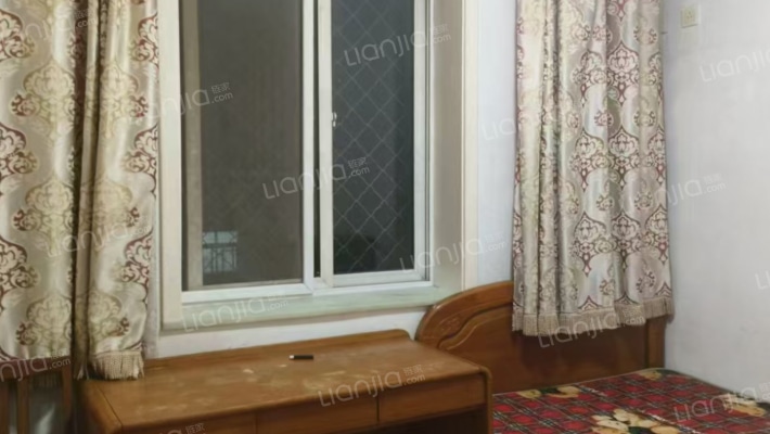 物探技校院内，小两居安静舒适，南北通透采光好-卧室B