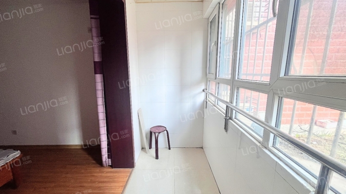 正规三居，三义西 丁方便，税费低靠谱卖视野开阔-阳台