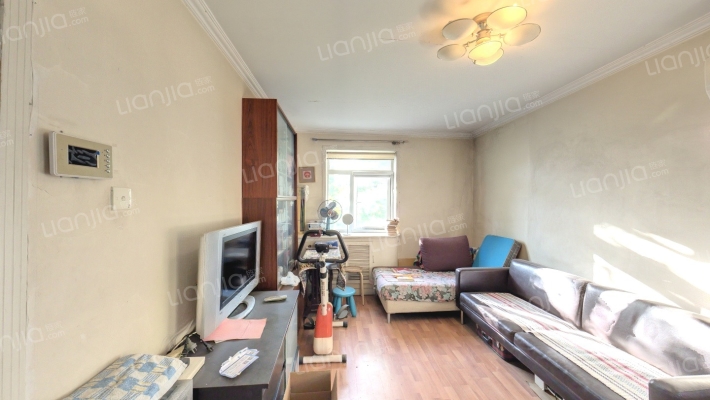 东罗圈胡同11号院二手房实景图