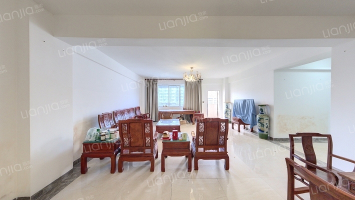 江南花园二手房实景图