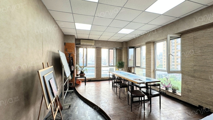 金地琥珀天地C区二手房实景图