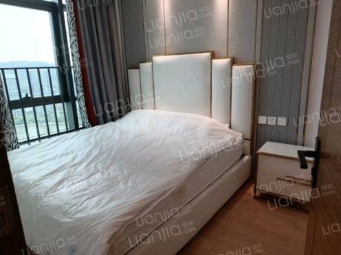 整租·铁建大厦 2室1厅 东南