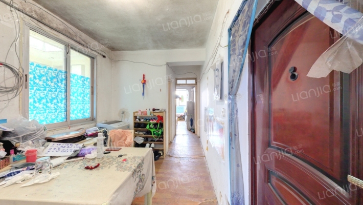 新德三村二手房实景图