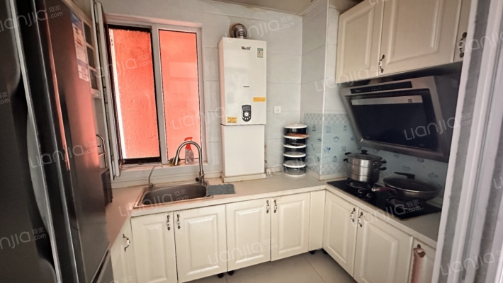 着急出双塔区精装两居室 带地下室 精装修 家具家电-厨房