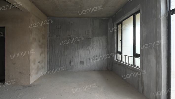 华宸龙隐山二手房实景图