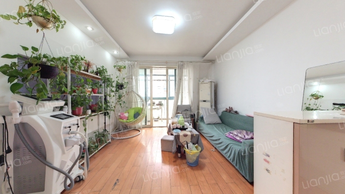 东城世纪广场二手房实景图