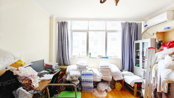 灵山大街8-2号二手房实景图