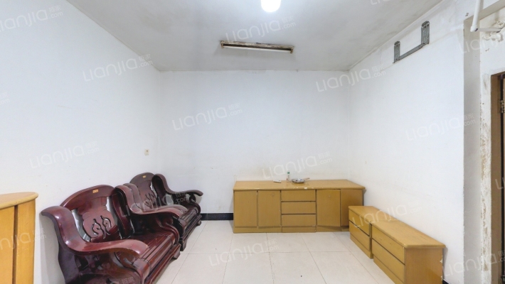 教场小区二手房实景图