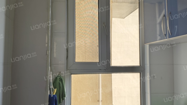 水岸花城，好房源，环境好，交通便利。-厨房