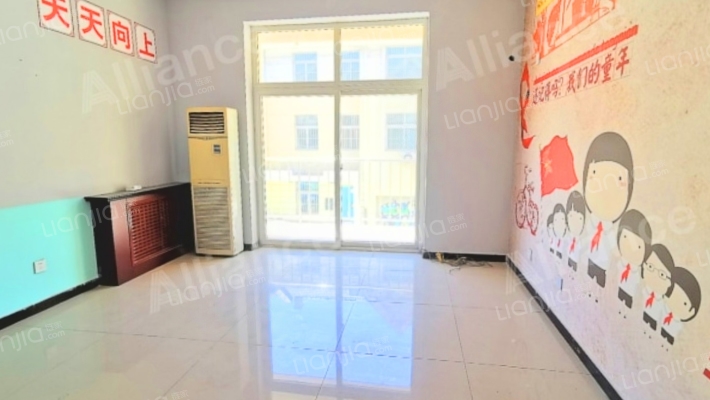 三层别墅本满五 税费低 南北通透格局 通风采光很好-卧室C