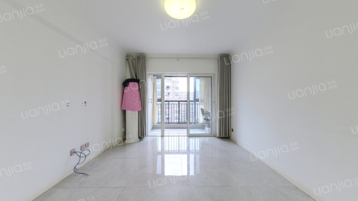 蜀镇领秀湖二手房实景图