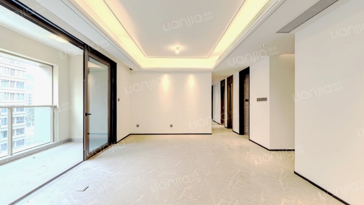 香港置地衿湖翠林云峯二期二手房实景图