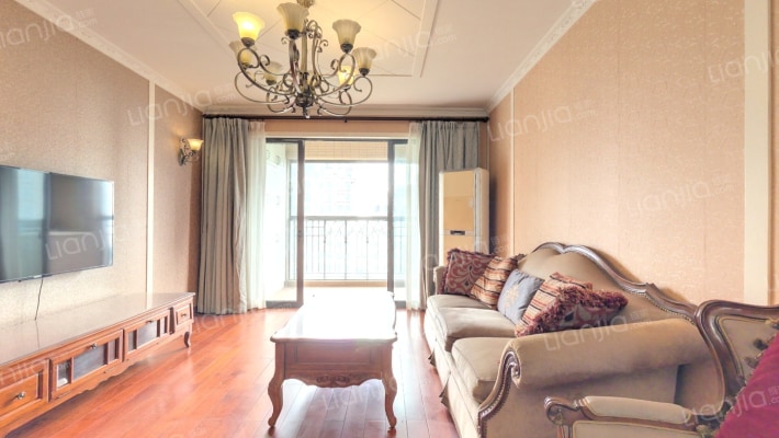 中海湖滨一号二手房实景图