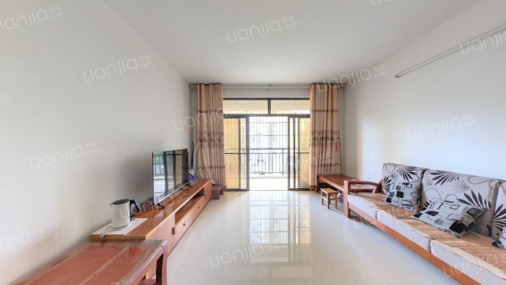 水岸明珠二手房实景图