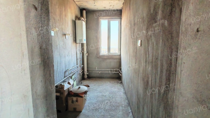 温莎假日二期高层公寓 3室1厅 南 北-厨房