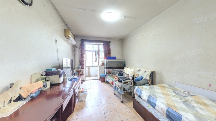 新外大街28号院二手房实景图