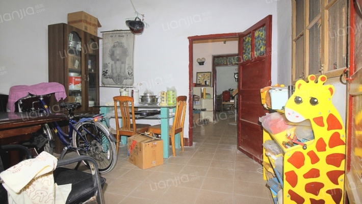 学堂门街二手房实景图