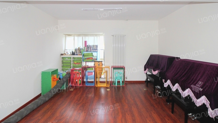 佳田大厦二手房实景图