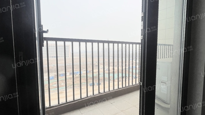 中船涿州府 3室2厅 南 北-阳台