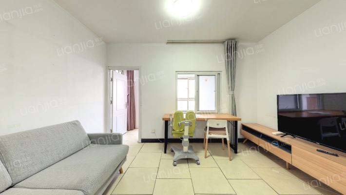 莲馨嘉园二手房实景图