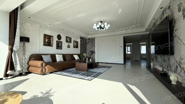 江畔明珠一区二手房实景图