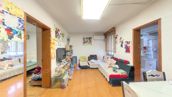 奥力孚公寓二手房实景图