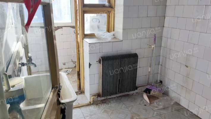 北山仿古小区二手房实景图