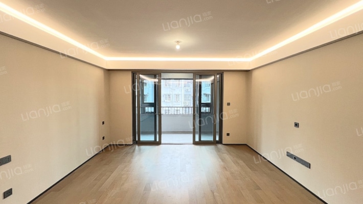 中天云来二手房实景图